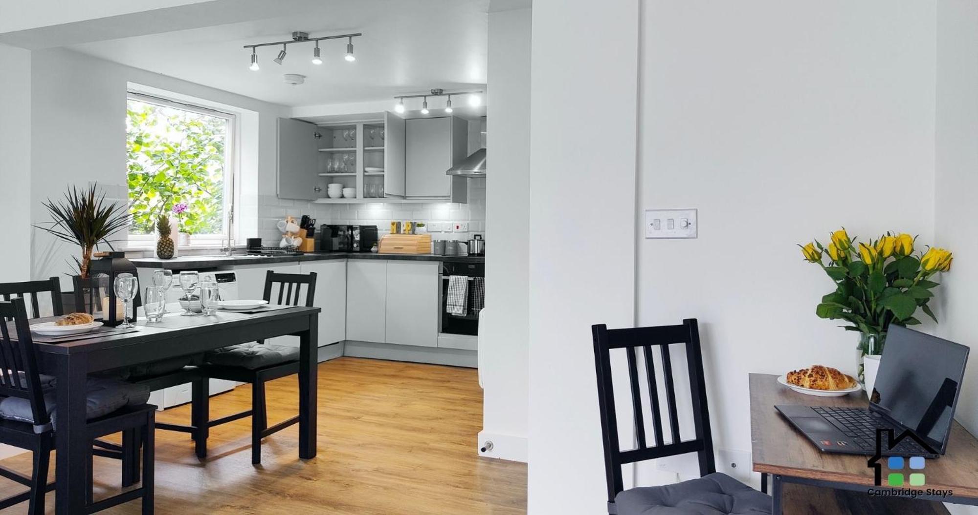 Cambridge Stays Riverside Apart Hotel With 2Br Flats At The City Centre-Parking-Balcony Eksteriør billede